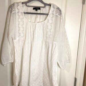Suzanne Betro Women's Semi-sheer White Lace Trim Blouse Size XL Relaxed Fit